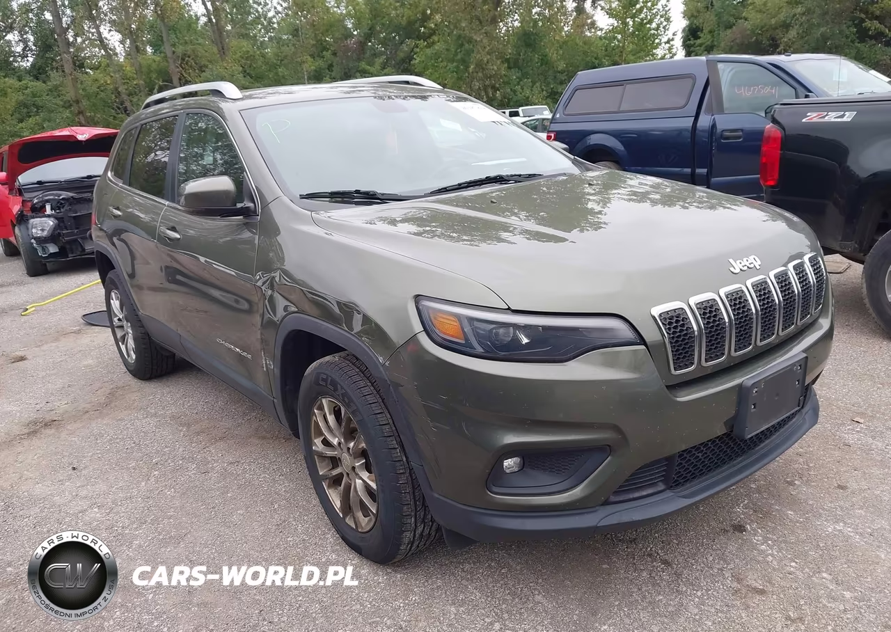 2019 Jeep Cherokee Latitude Plus 4X4 VIN:1C4PJMLBXKD315240 - 1