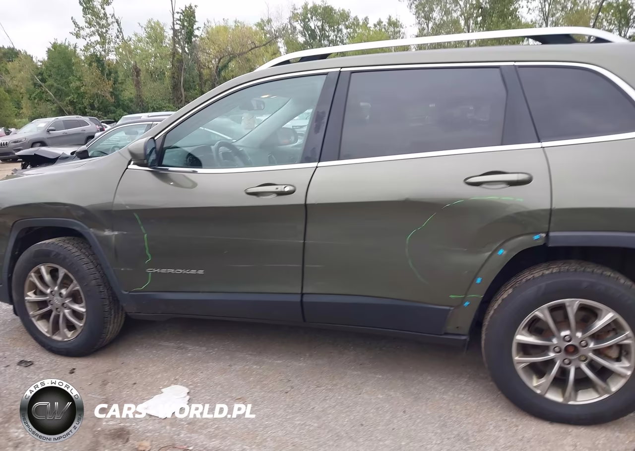 2019 Jeep Cherokee Latitude Plus 4X4 VIN:1C4PJMLBXKD315240 - 14