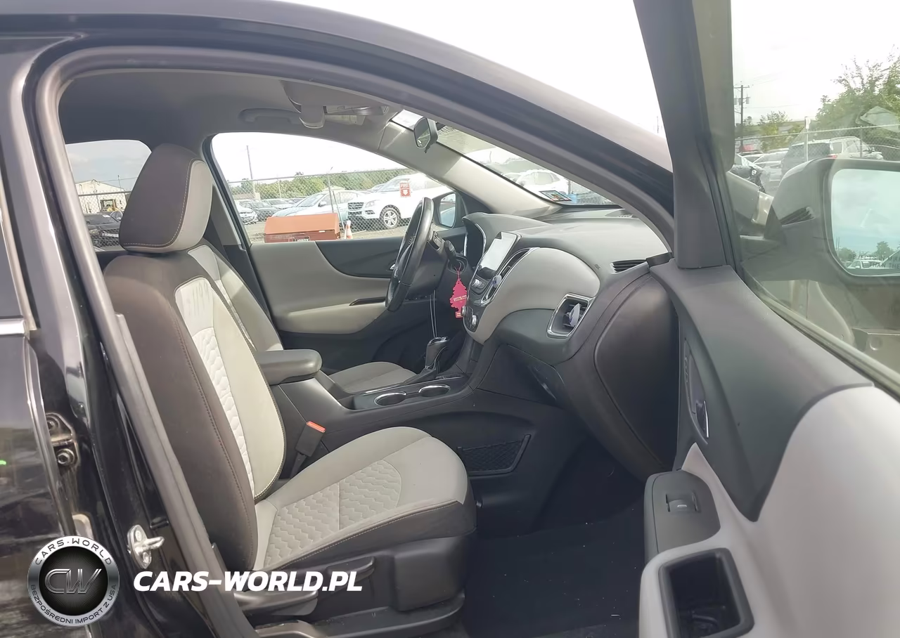 2018 Chevrolet Equinox Lt VIN:2GNAXSEV4J6300866 - 5