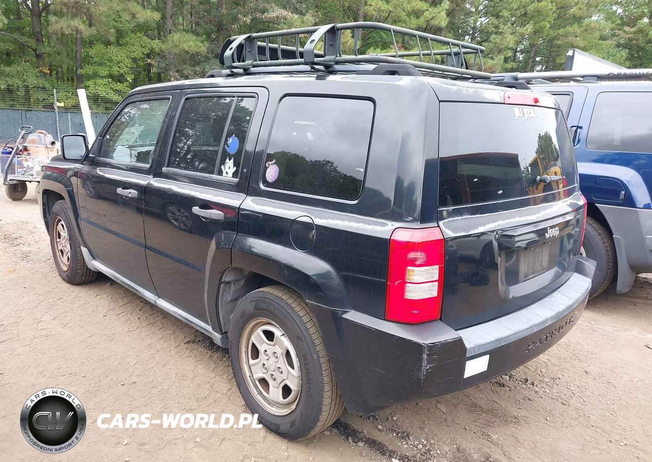 2007 Jeep Patriot Sport VIN:1J8FT28W97D359140 - 3