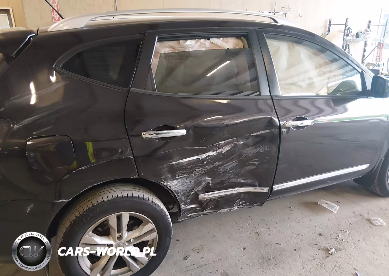 2015 Nissan Rogue Select S VIN:JN8AS5MT4FW667213 - 6