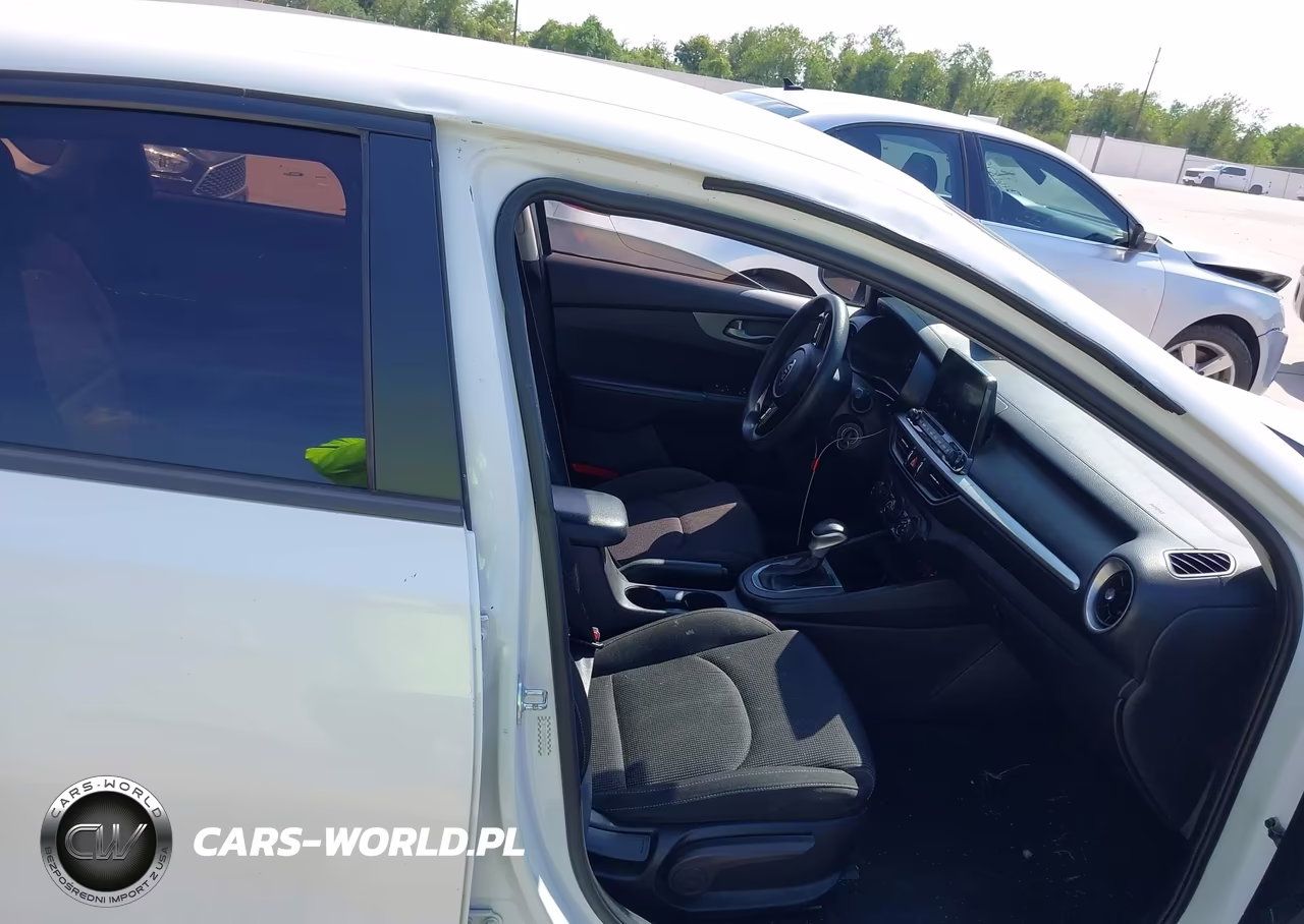 2021 Kia Fuerte Lxs VIN:3KPF24AD9ME348566 - 5