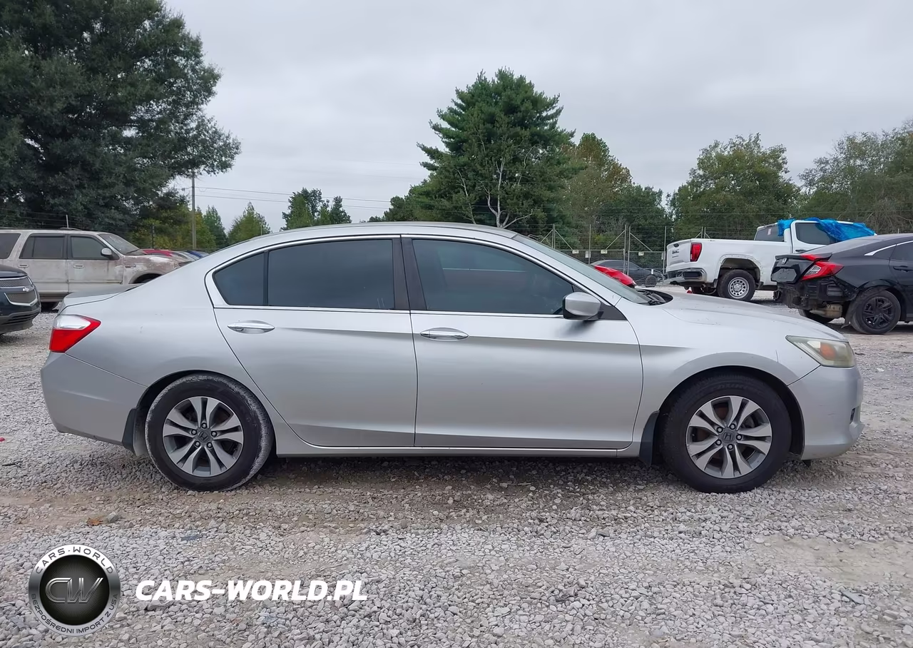 2013 Honda Accord Sdn Lx VIN:1HGCR2F30DA208137 - 13