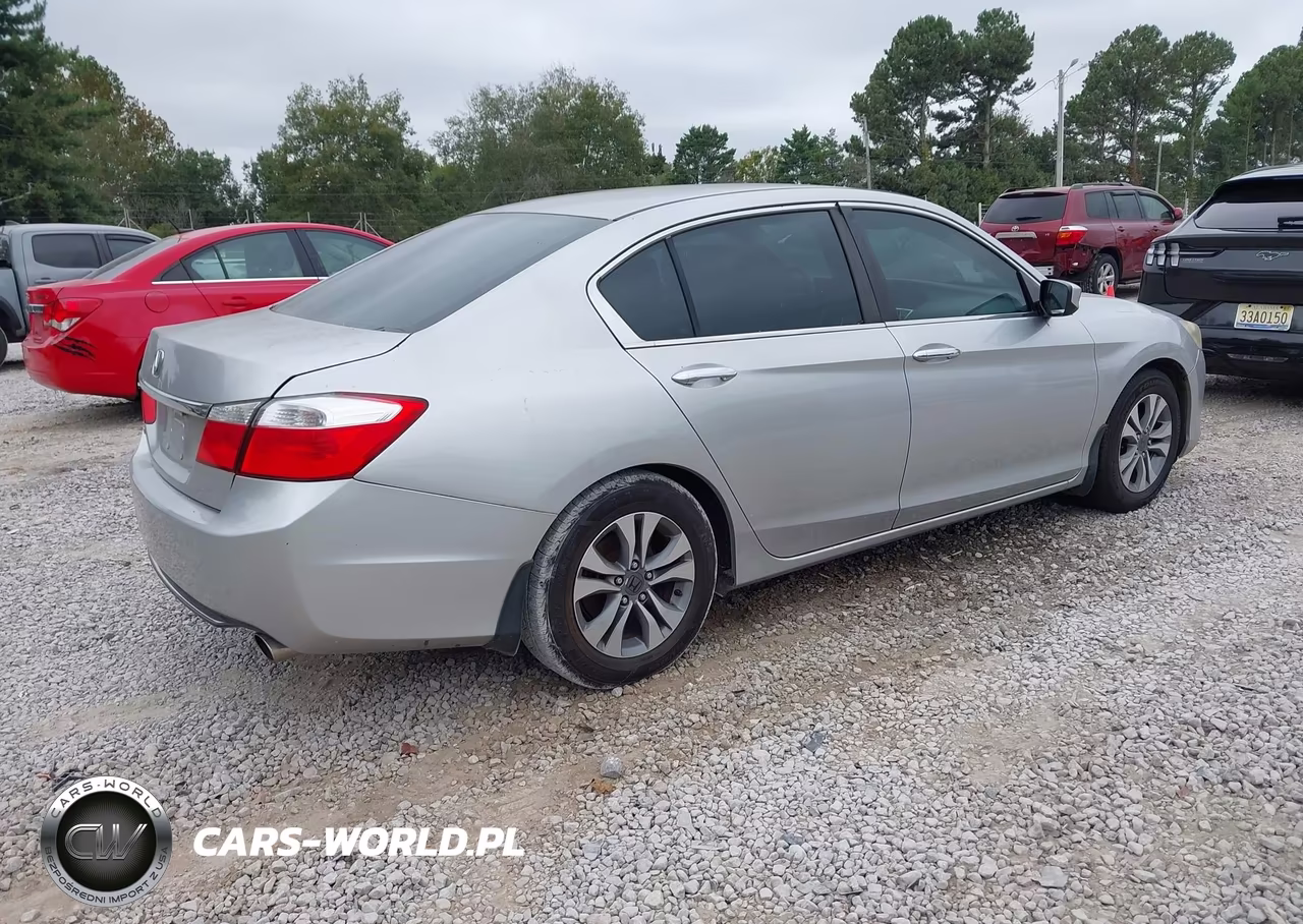 2013 Honda Accord Sdn Lx VIN:1HGCR2F30DA208137 - 4