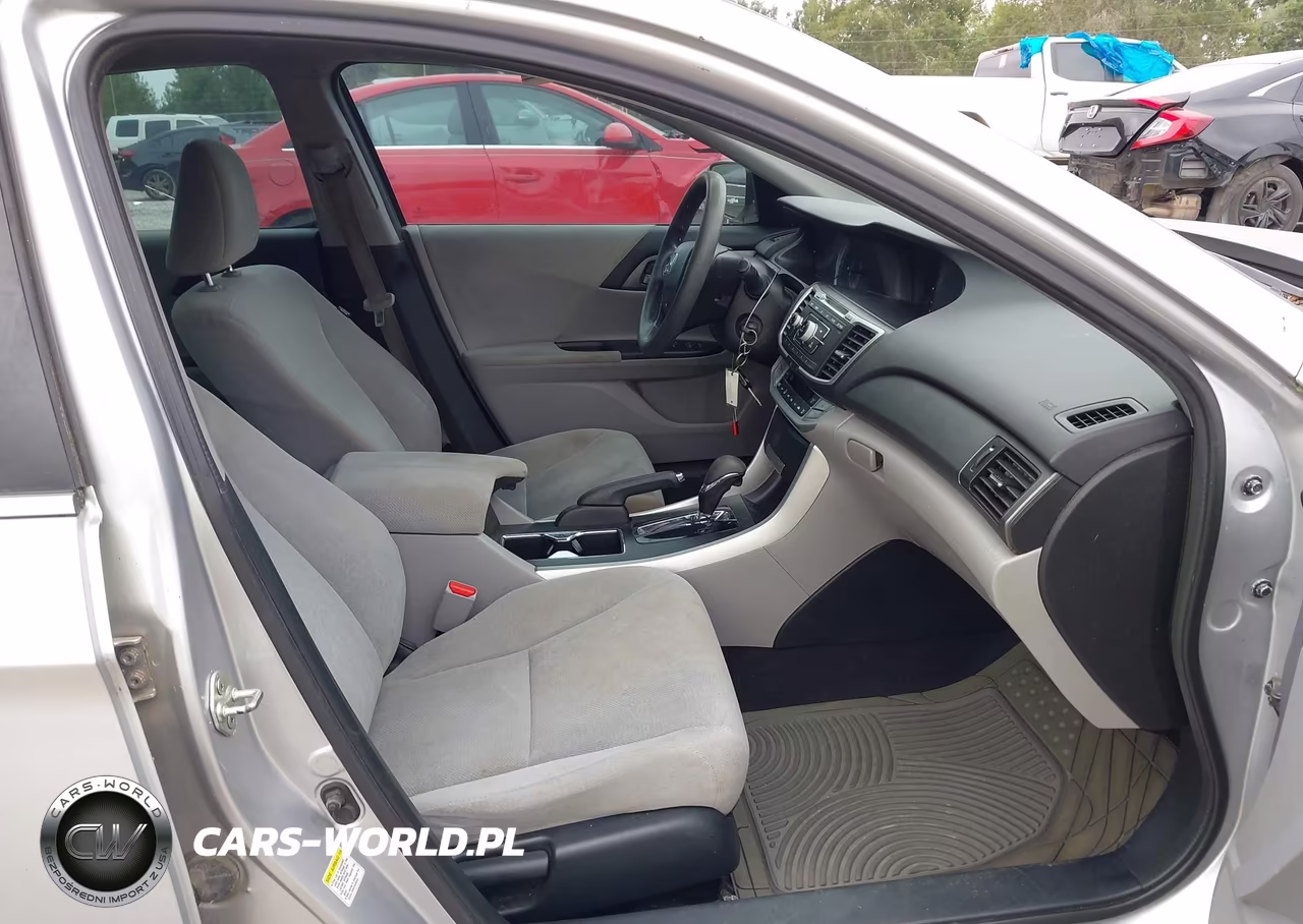 2013 Honda Accord Sdn Lx VIN:1HGCR2F30DA208137 - 5