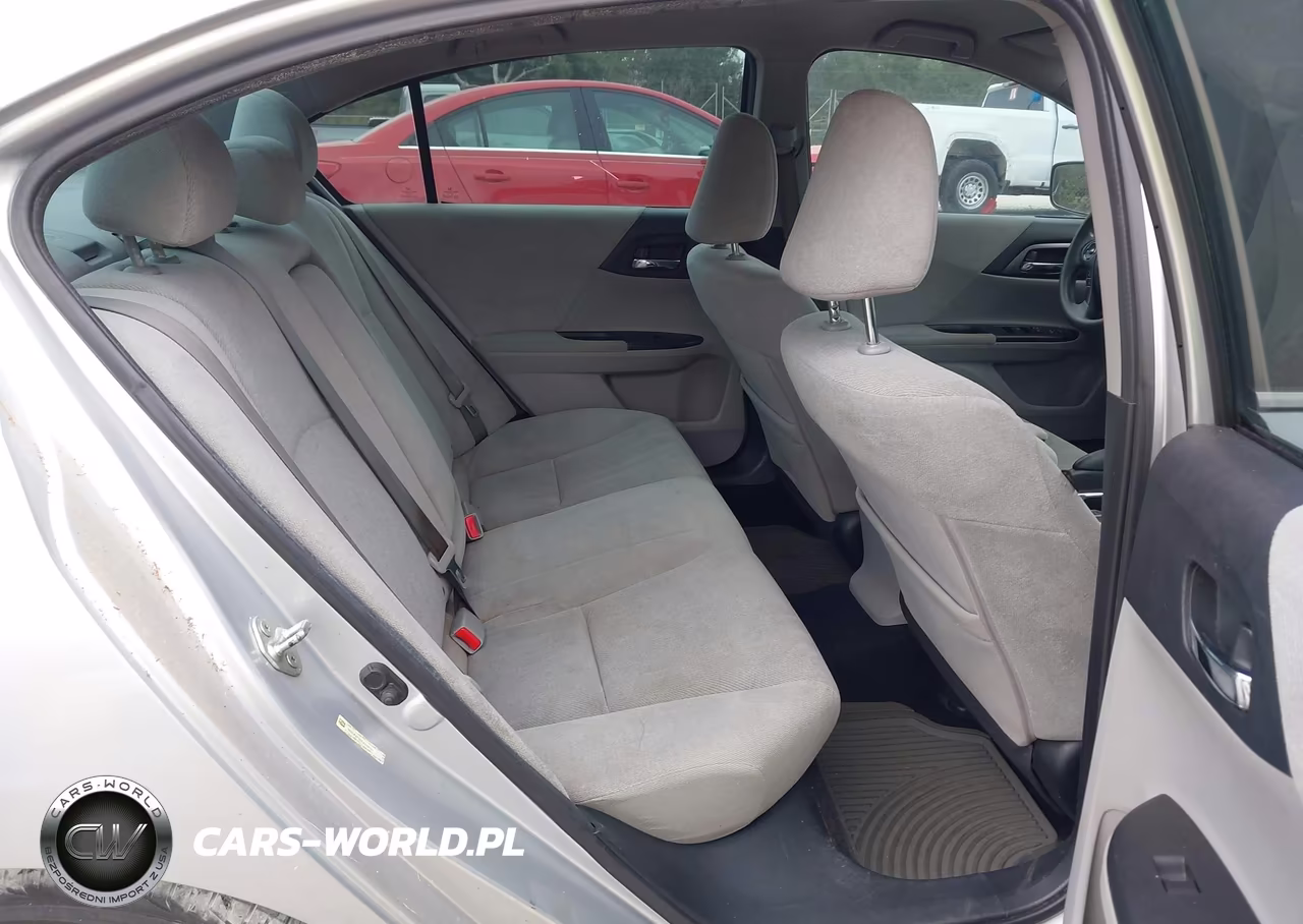 2013 Honda Accord Sdn Lx VIN:1HGCR2F30DA208137 - 8