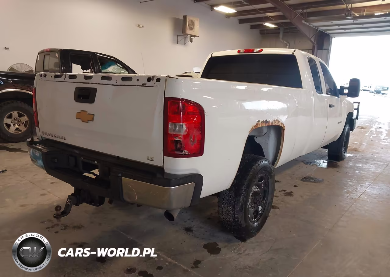 2012 Chevrolet Silverado 2500Hd Work Truck VIN:1GC2KVCG8CZ347780 - 4