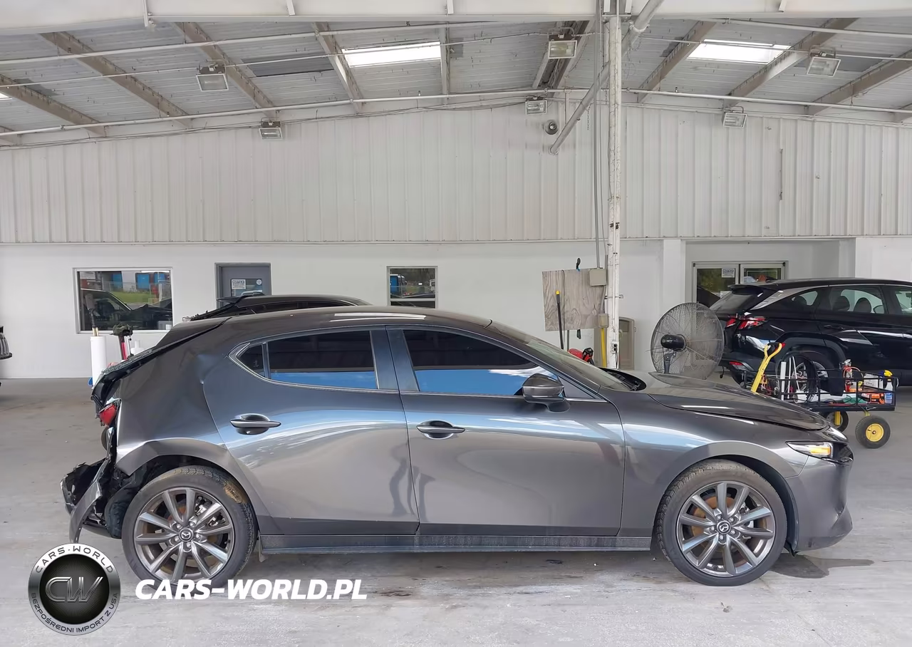 2021 Mazda Mazda3 Select VIN:JM1BPBKL4M1349167 - 13