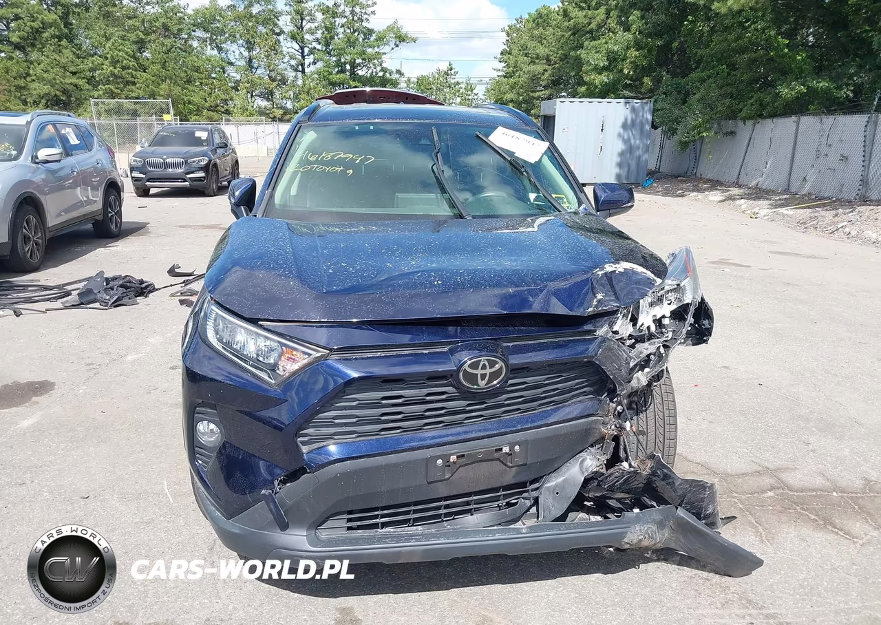 2020 Toyota Rav4 Xle Premium VIN:JTMA1RFV8LJ025591 - 12