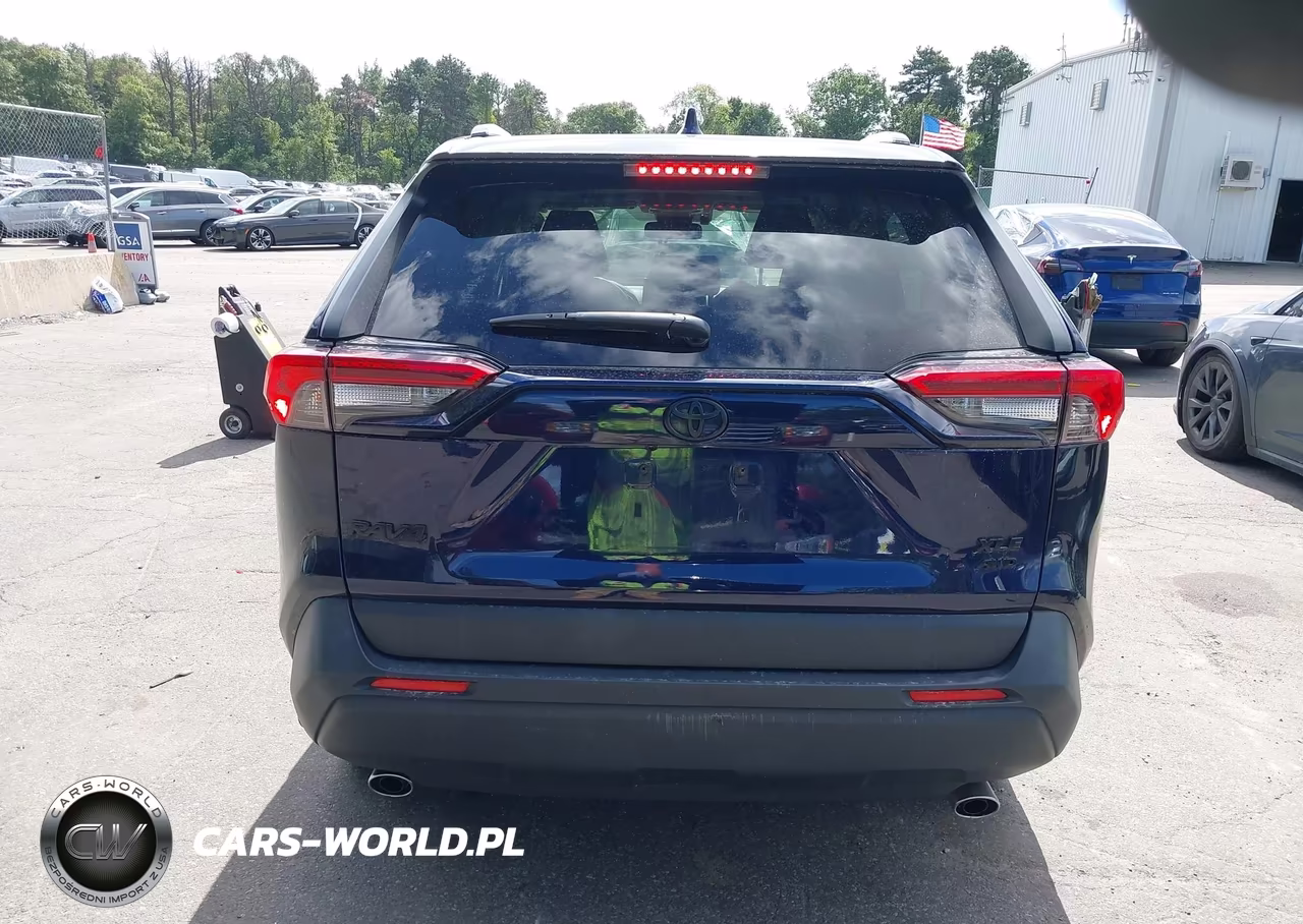 2020 Toyota Rav4 Xle Premium VIN:JTMA1RFV8LJ025591 - 16