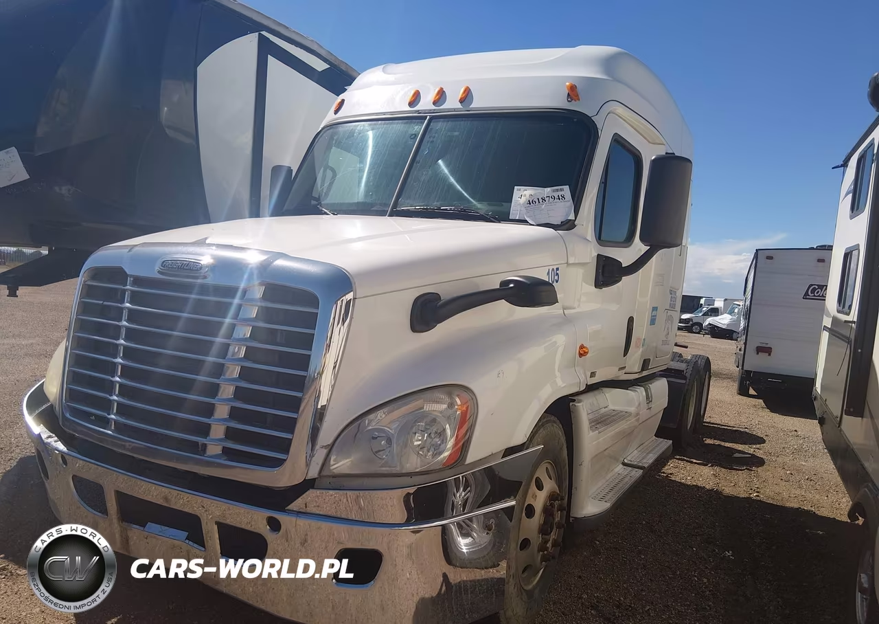 2010 Freightliner Cascadia 125 VIN:1FUJGLDR4ASAV2565 - 2