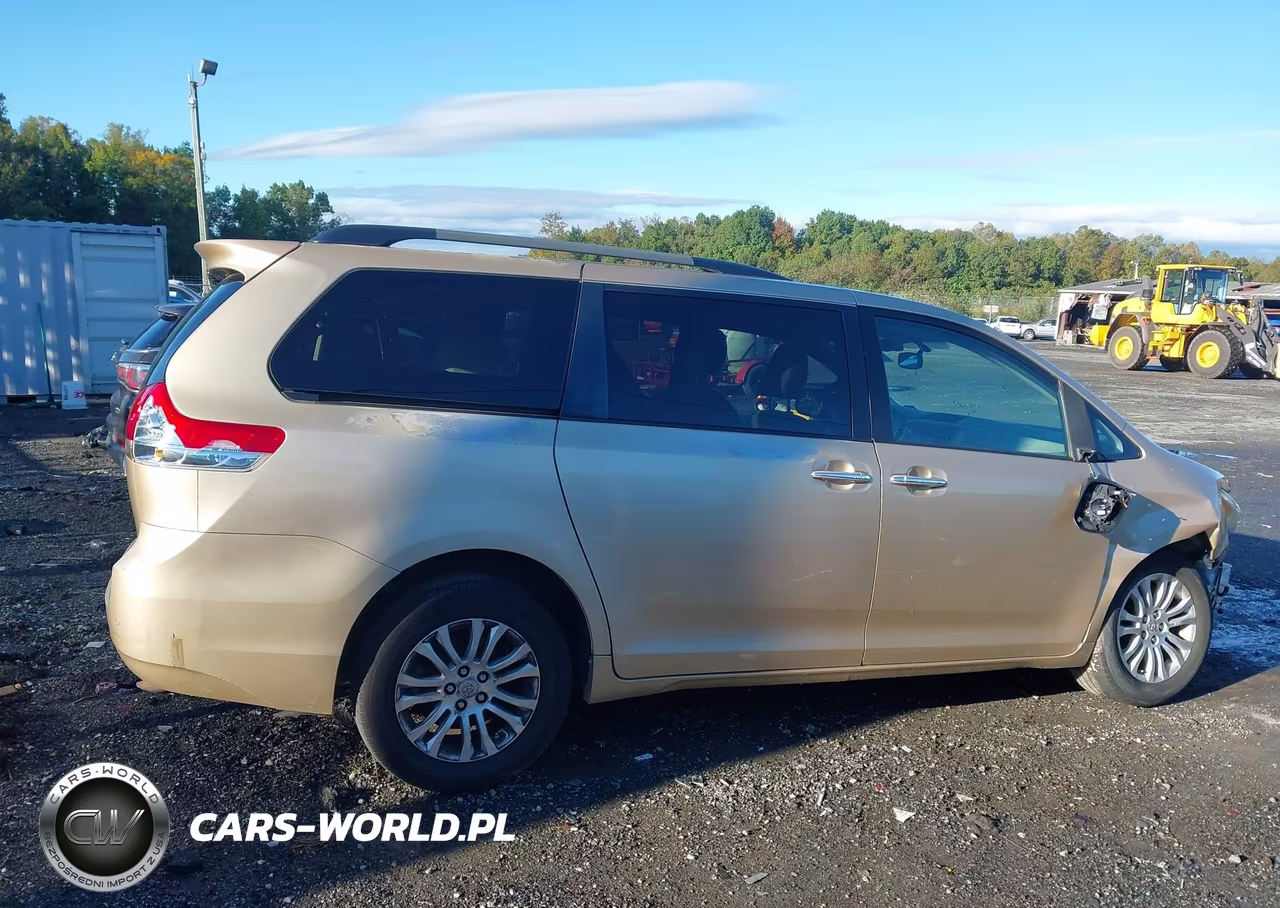 2011 Toyota Sienna Limited VIN:5TDDK3DC6BS003938 - 13