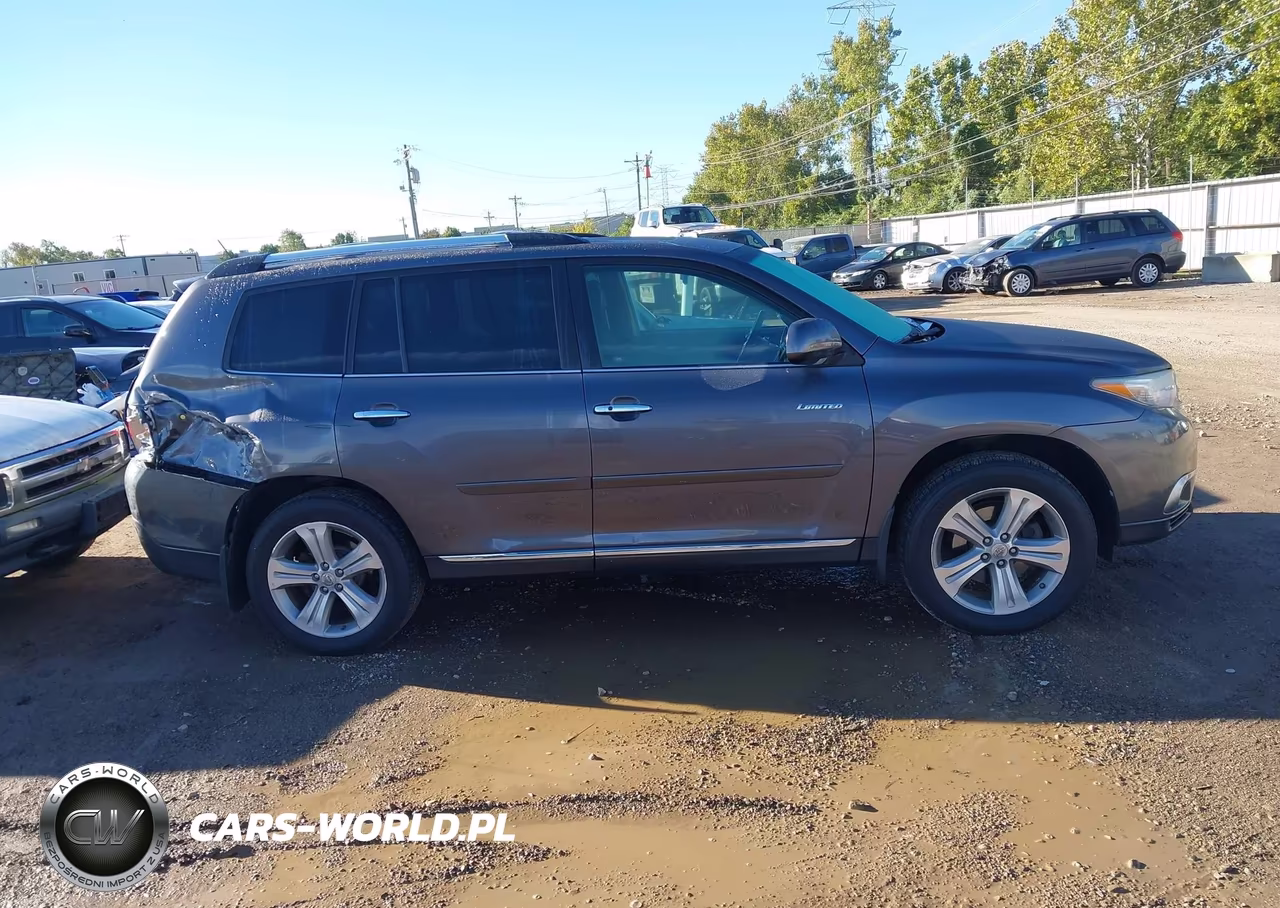 2013 Toyota Highlander Limited VIN:5TDDK3EH1DS226577 - 13