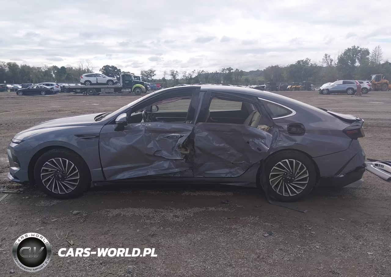 2025 Hyundai Sonata Hybrid Sel VIN:KMHL34JJ2SA123634 - 15