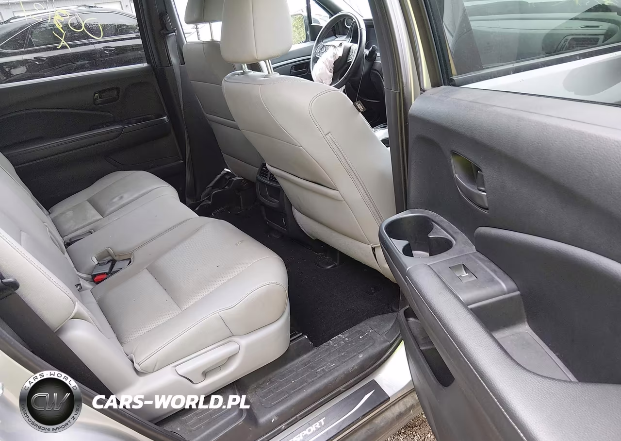 2022 Honda Passport Ex-L VIN:5FNYF7H52NB003131 - 8