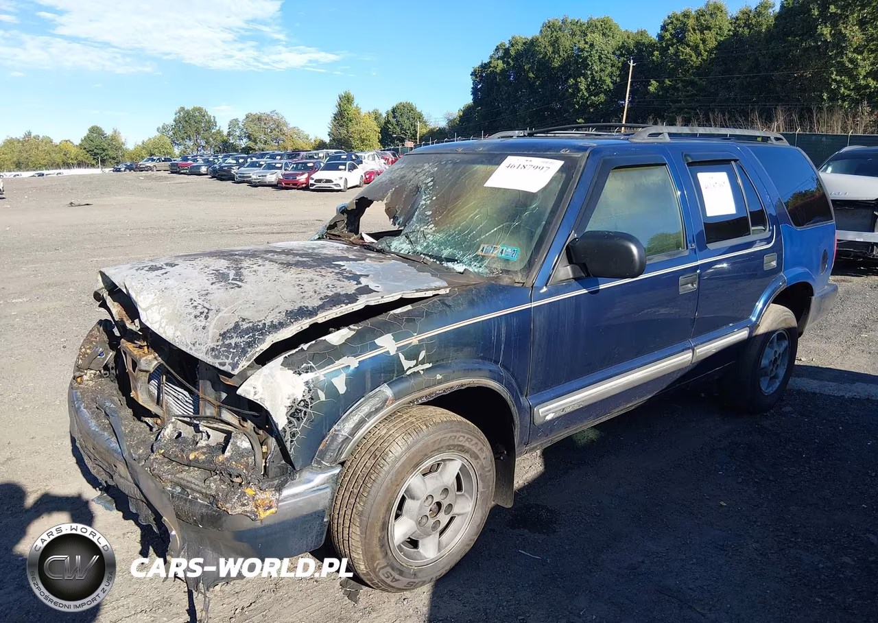2001 Chevrolet Blazer Ls VIN:1GNDT13W112156379 - 2