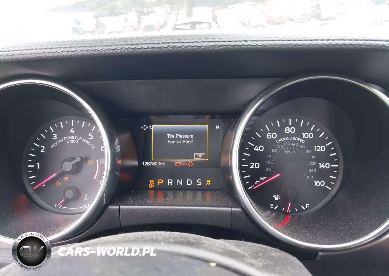 2018 Ford Mustang Ecoboost Premium VIN:1FATP8UH2J5132792 - 7