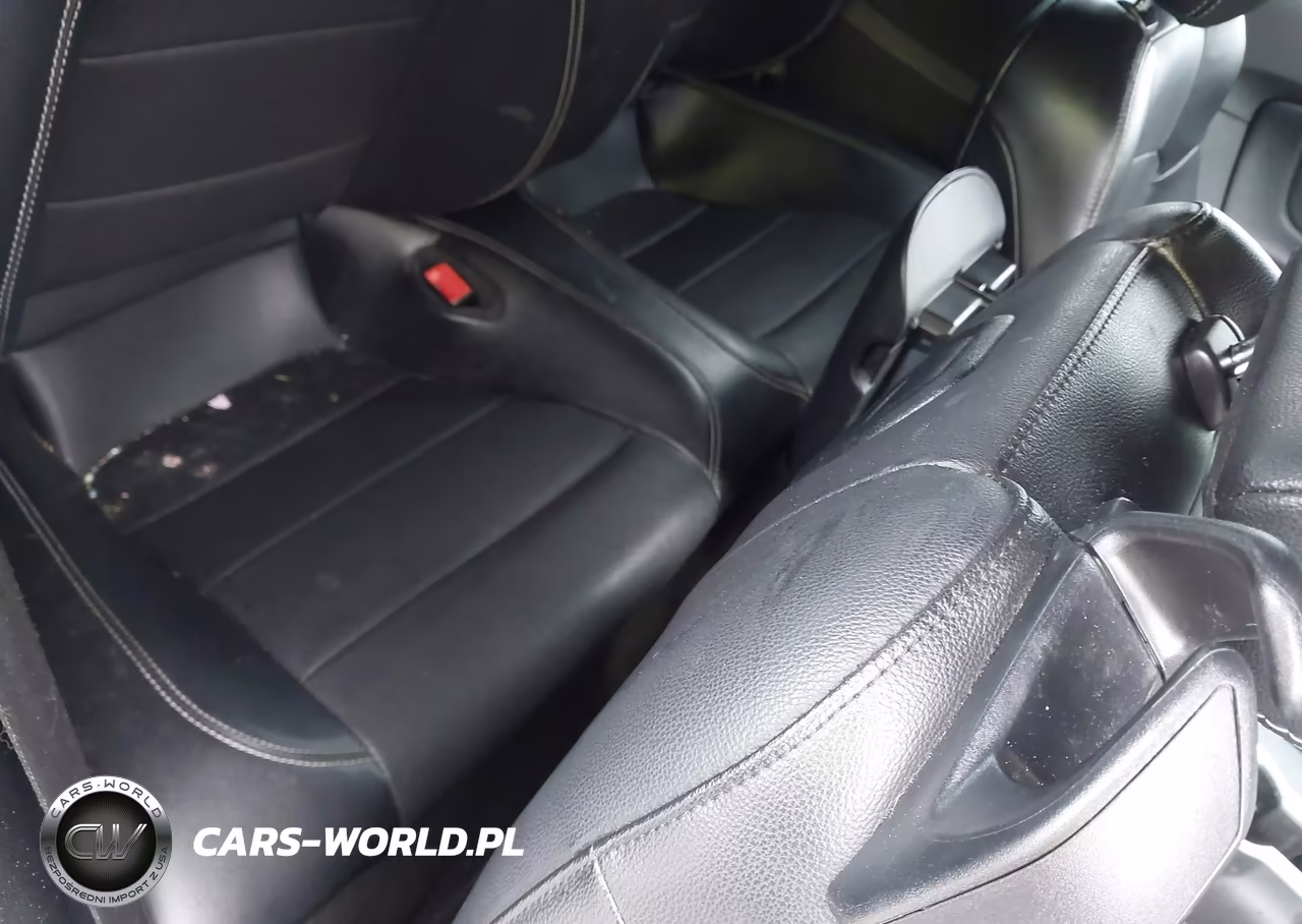 2018 Ford Mustang Ecoboost Premium VIN:1FATP8UH2J5132792 - 8