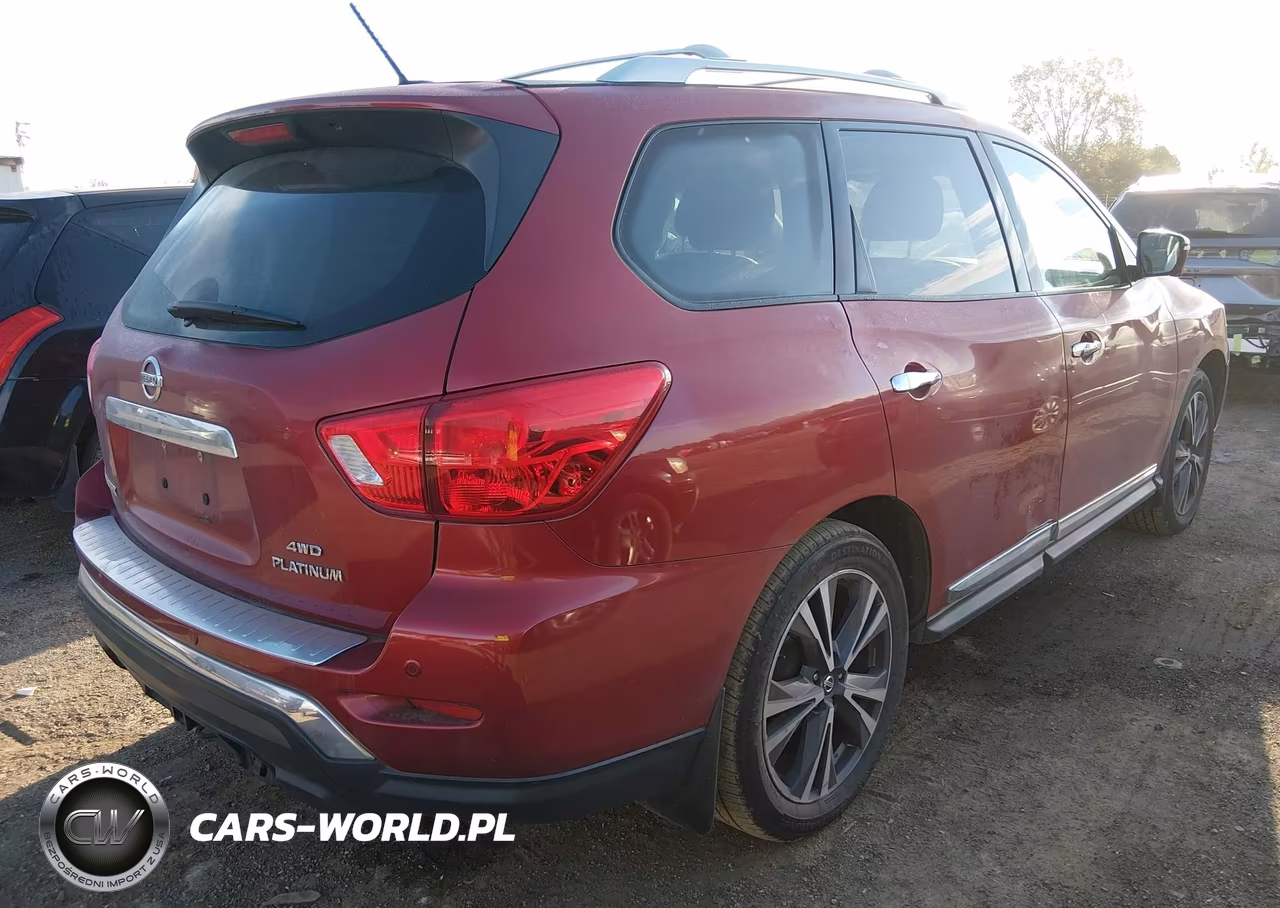 2017 Nissan Pathfinder Platinum VIN:5N1DR2MM2HC602243 - 4