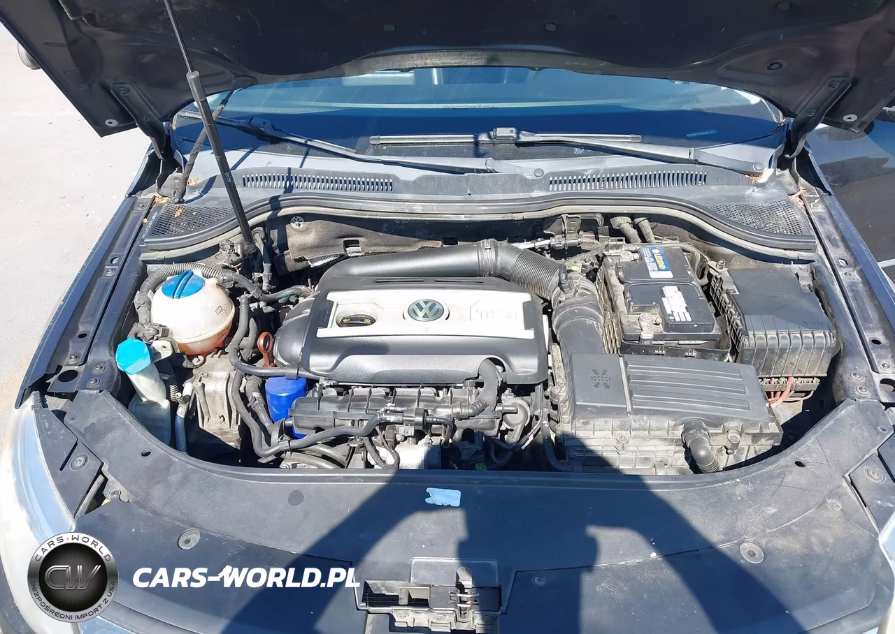 2012 Volkswagen Cc Sport VIN:WVWMP7AN8CE531776 - 10