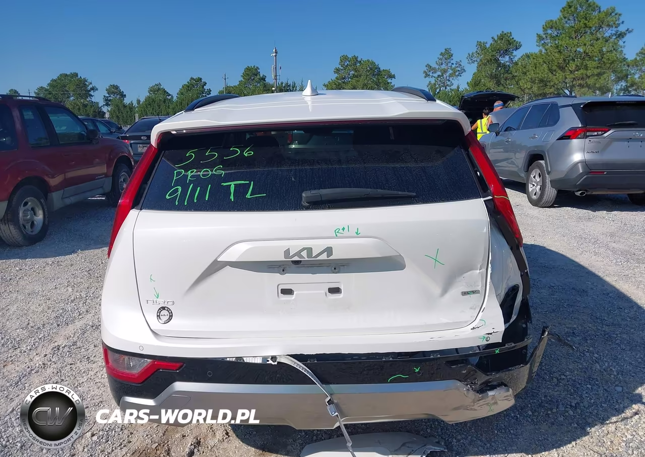 2023 Kia Niro Ex Touring VIN:KNDCR3LE4P5048500 - 16