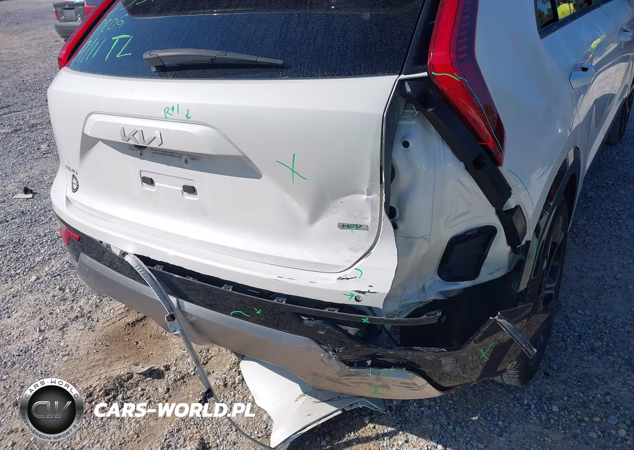 2023 Kia Niro Ex Touring VIN:KNDCR3LE4P5048500 - 6