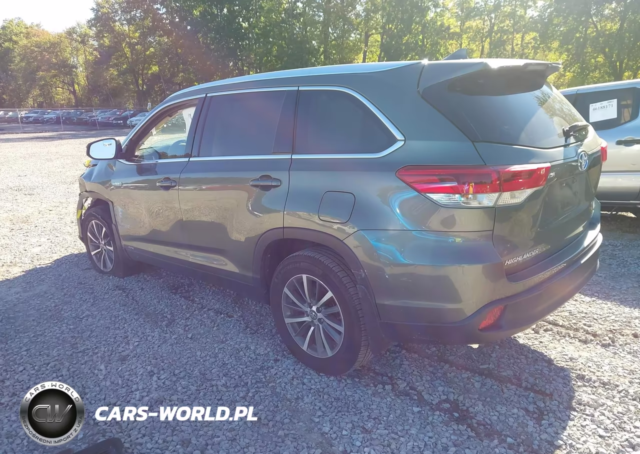2019 Toyota Highlander Hybrid Xle VIN:5TDJGRFH4KS064611 - 3