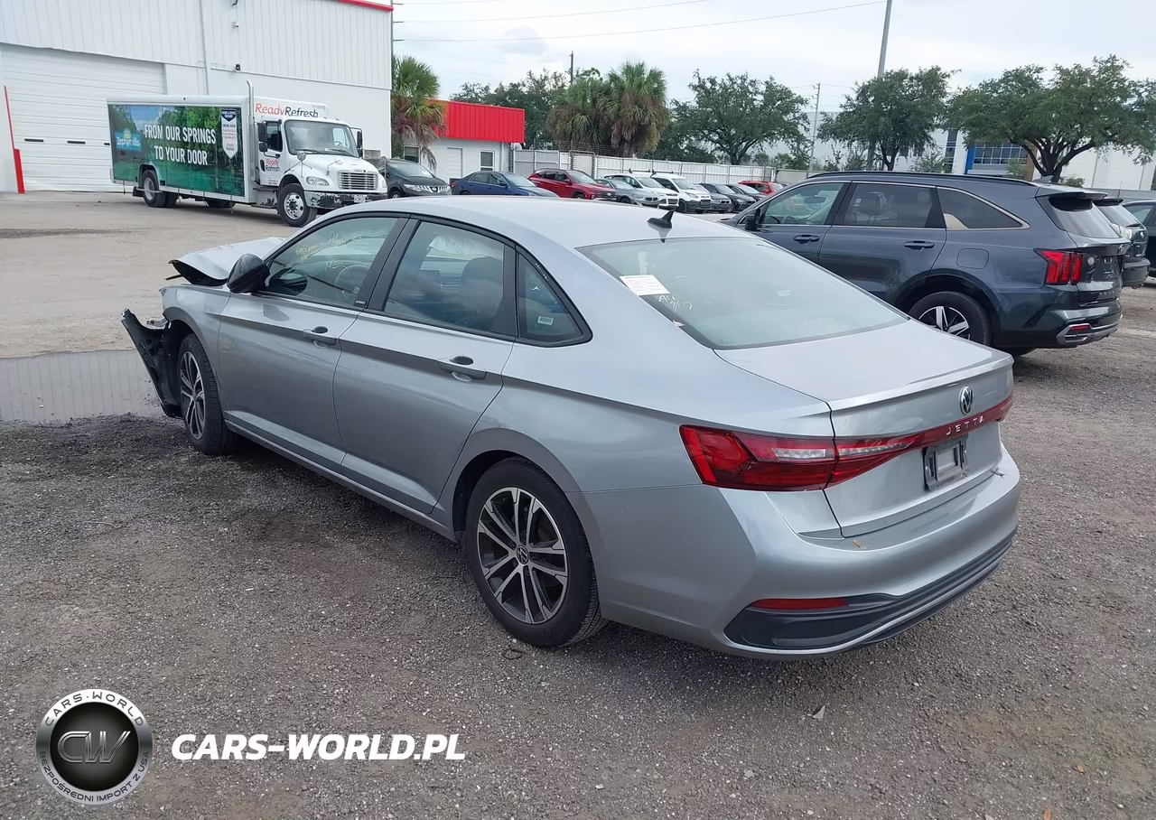 2025 Volkswagen Jetta 1.5T Sport VIN:3VWBX7BU0SM048916 - 3