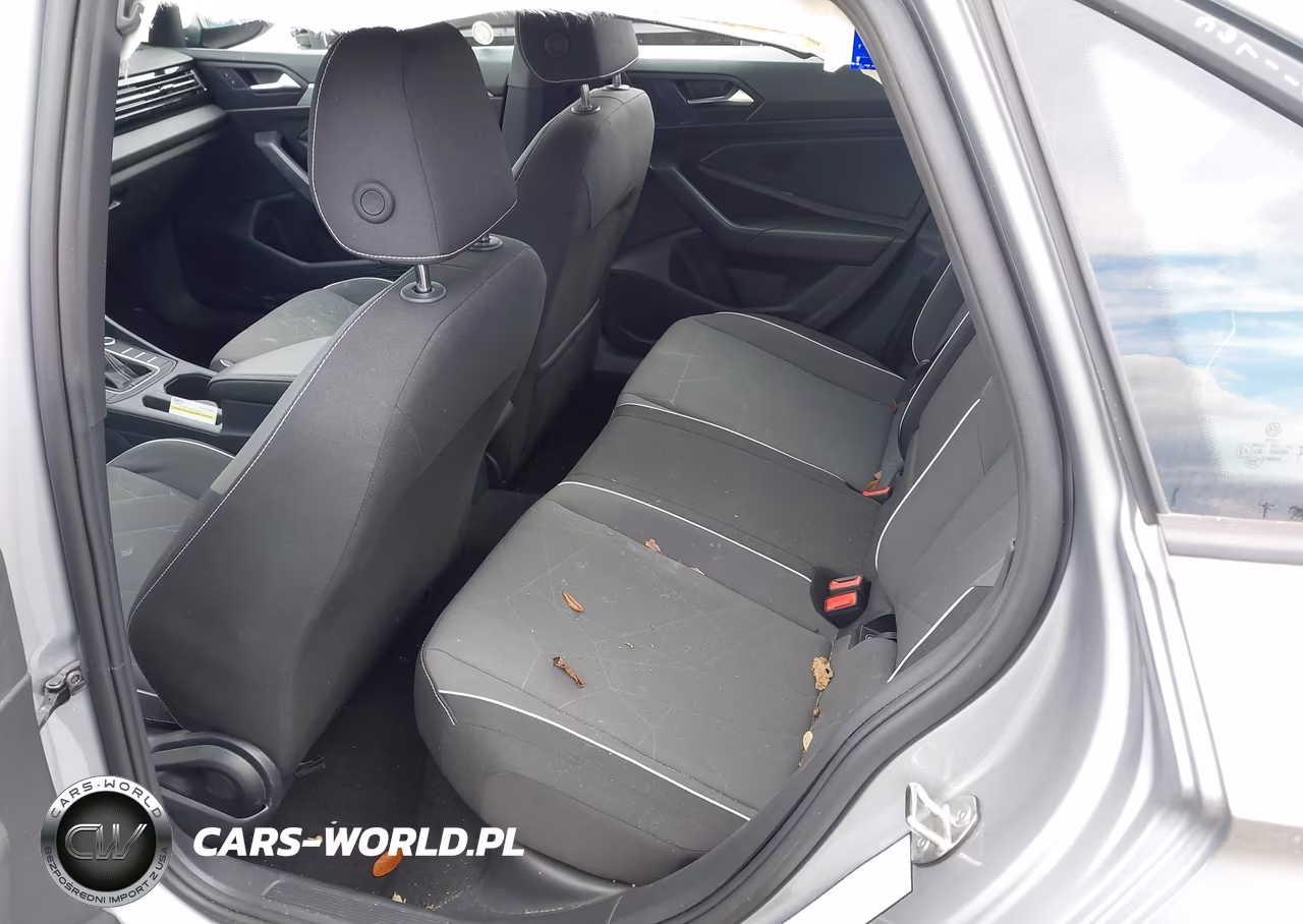 2025 Volkswagen Jetta 1.5T Sport VIN:3VWBX7BU0SM048916 - 8