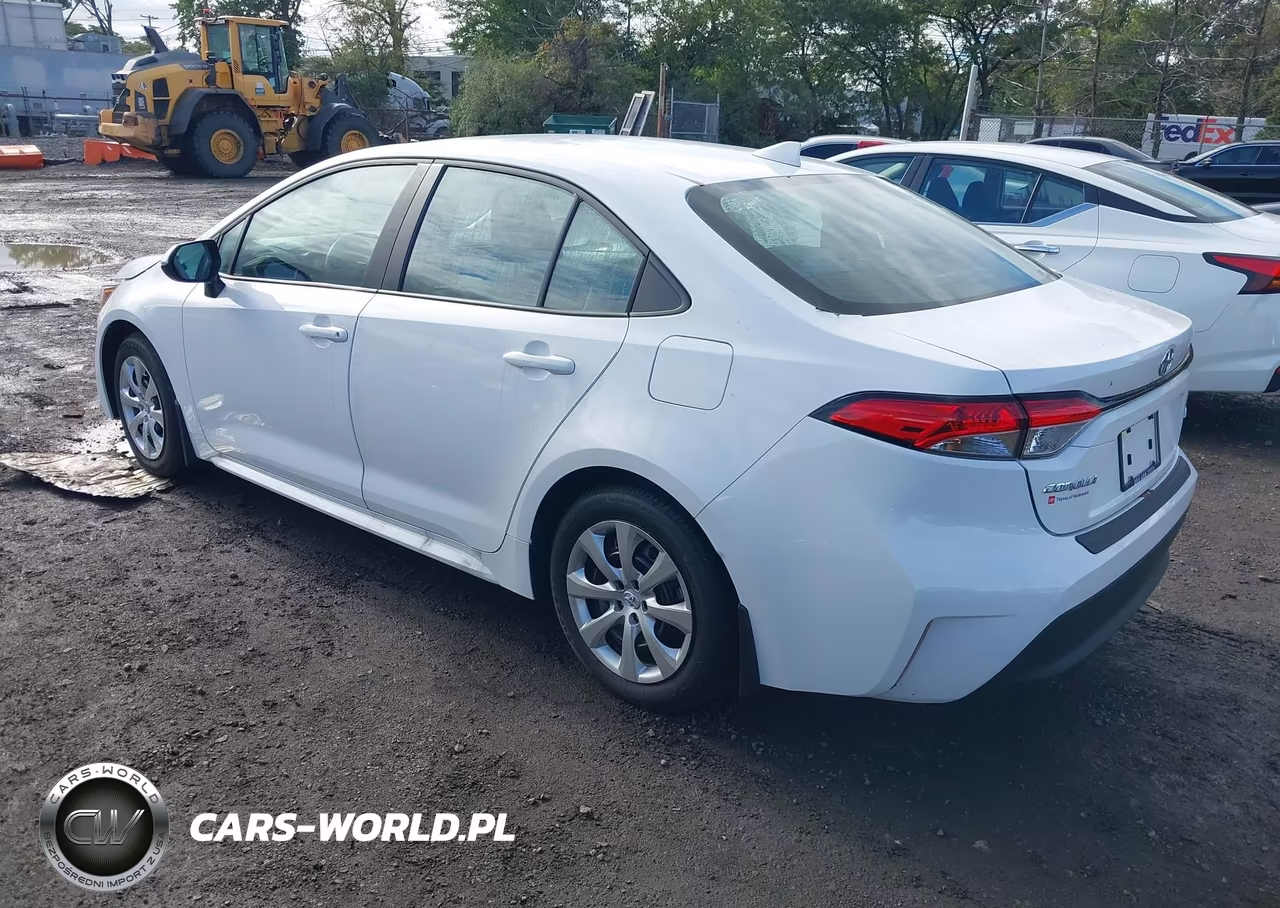 2026 Toyota Corolla Le VIN:5YFB4MDE2TP425577 - 3
