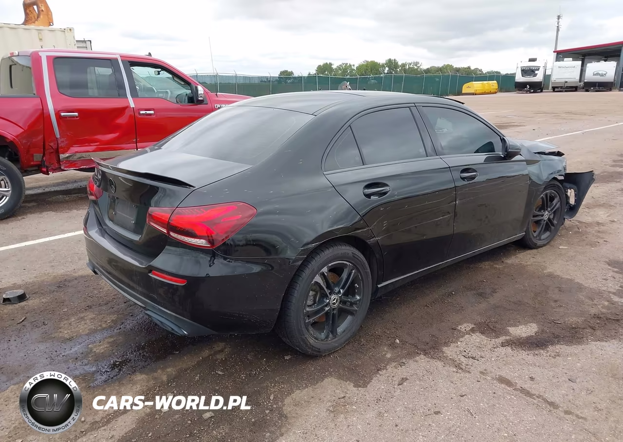 2020 Mercedes-Benz A 220 VIN:W1K3G4EB7LJ205586 - 4