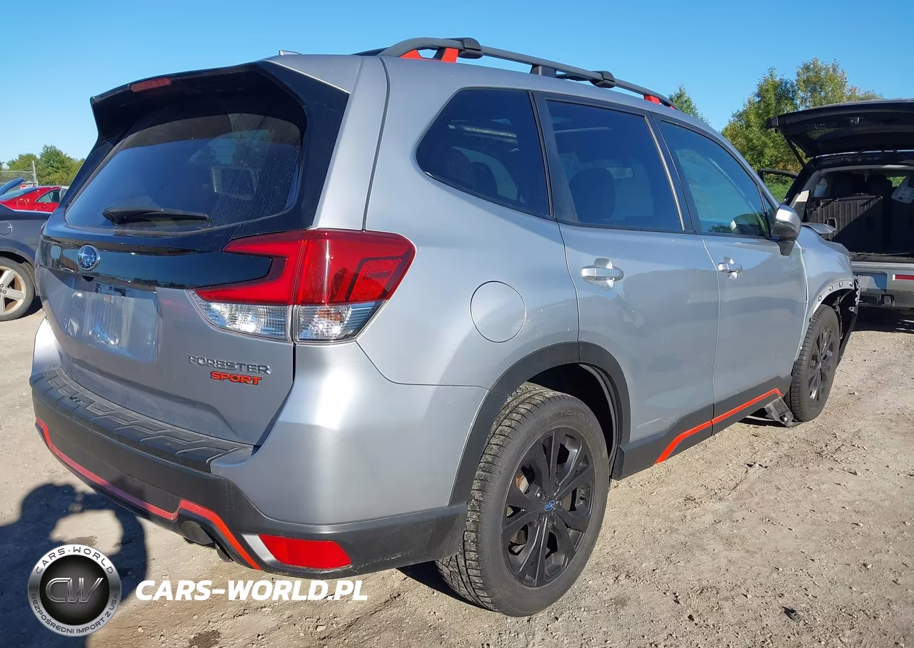 2019 Subaru Forester Sport VIN:JF2SKAJC8KH527386 - 4