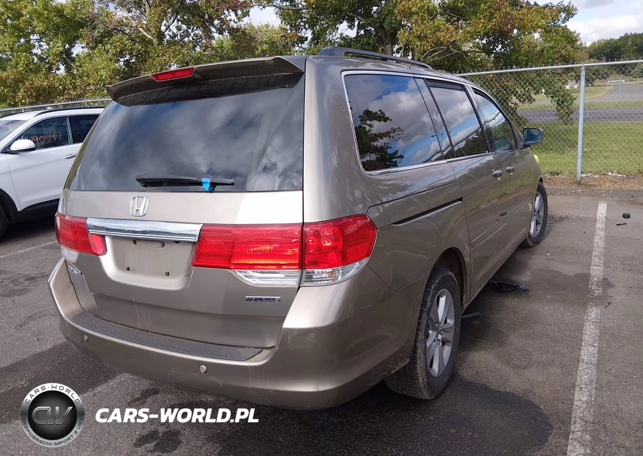 2009 Honda Odyssey Touring VIN:5FNRL38959B002473 - 4