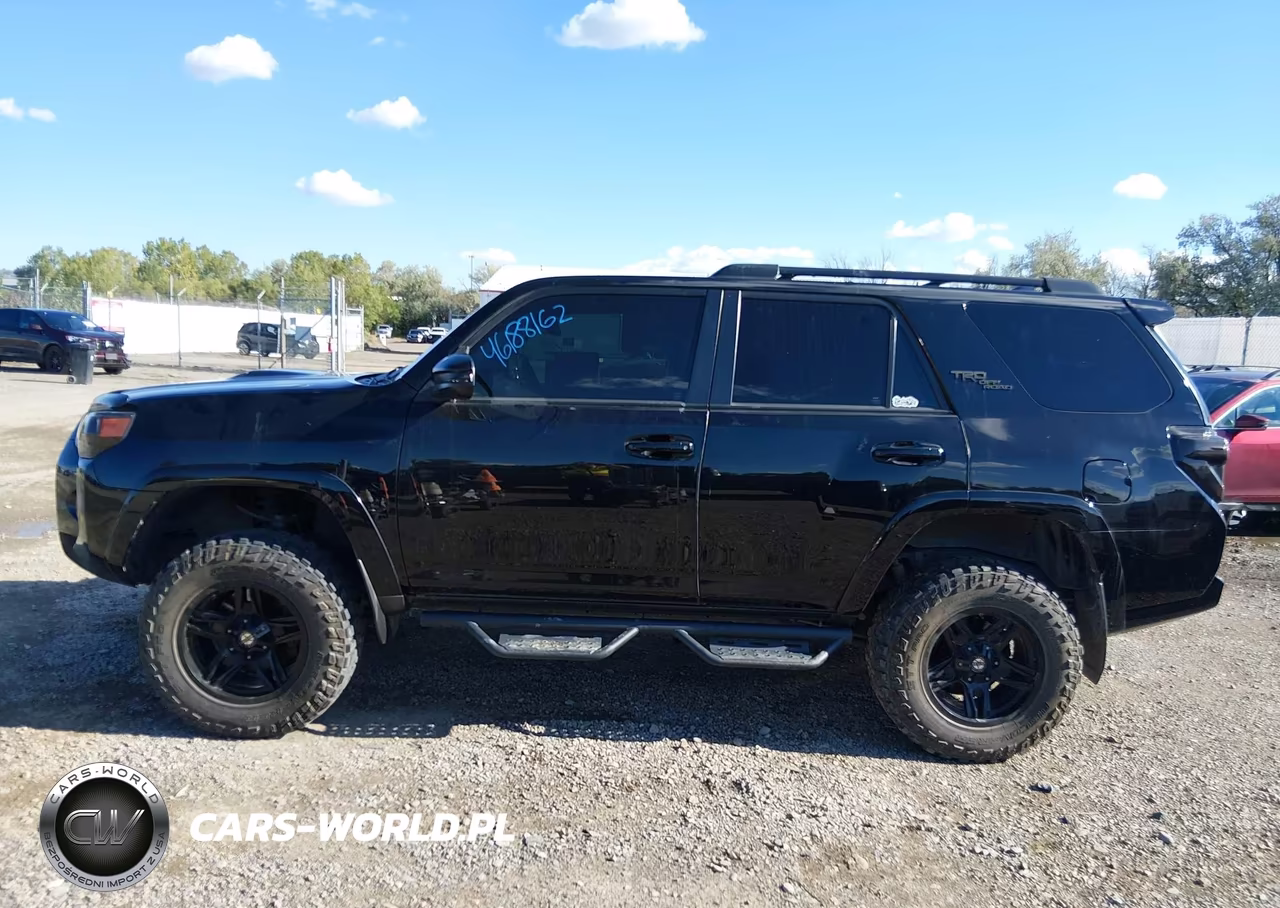 2020 Toyota 4Runner Trd Off Road Premium VIN:JTEBU5JRXL5830396 - 14