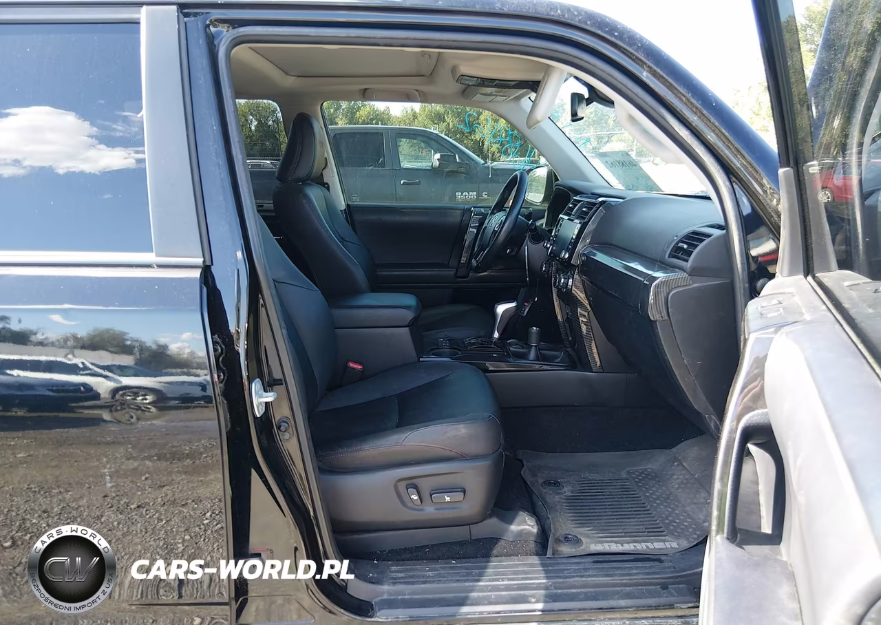 2020 Toyota 4Runner Trd Off Road Premium VIN:JTEBU5JRXL5830396 - 5