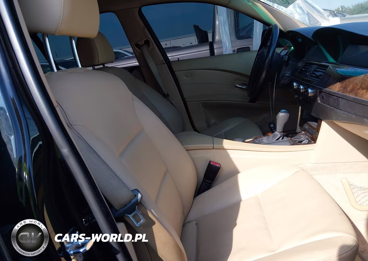 2007 BMW 525I VIN:WBANE535X7CW59494 - 17
