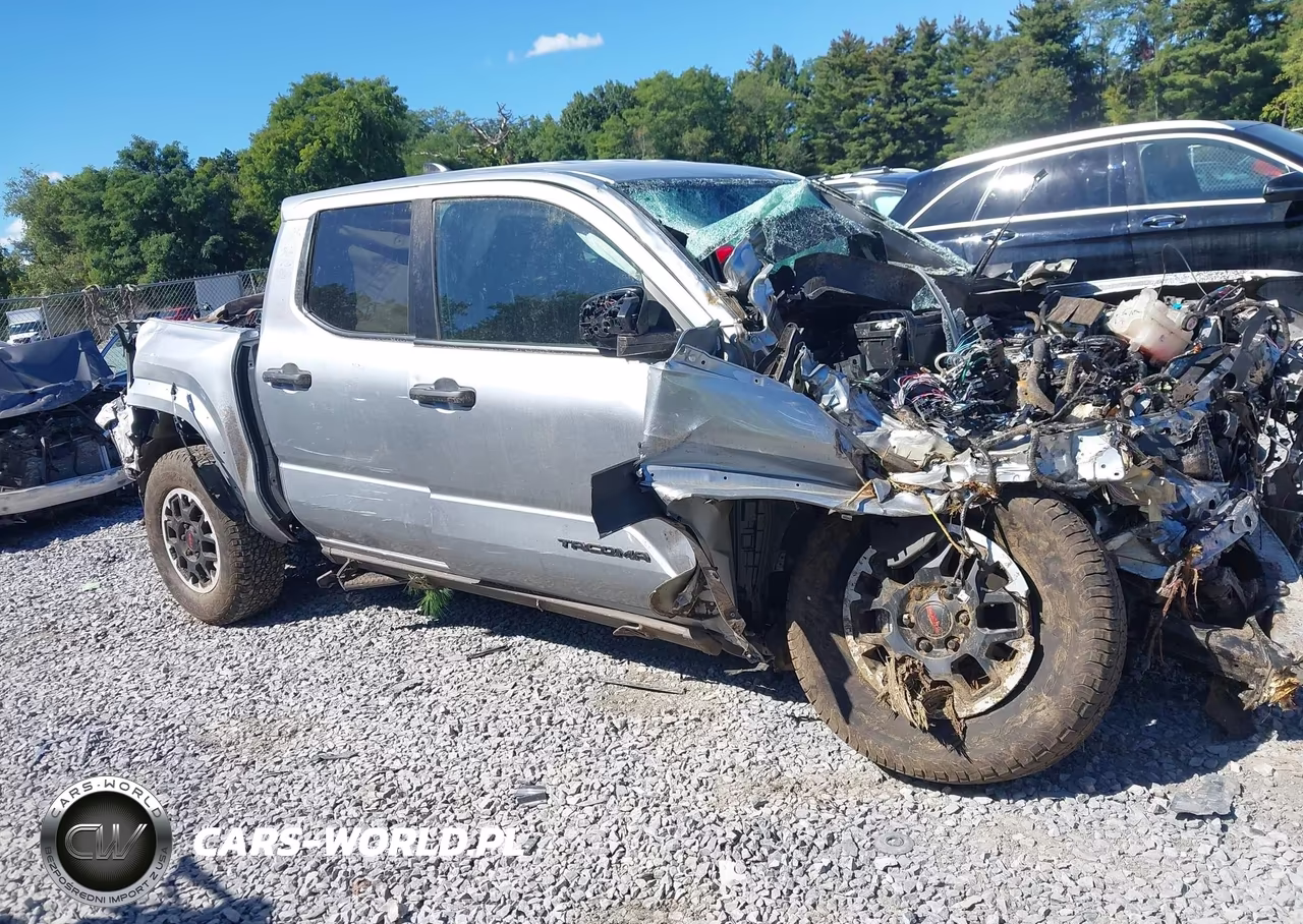 2025 Toyota Tacoma Trd Off Road VIN:3TMLB5JN7SM206799 - 13