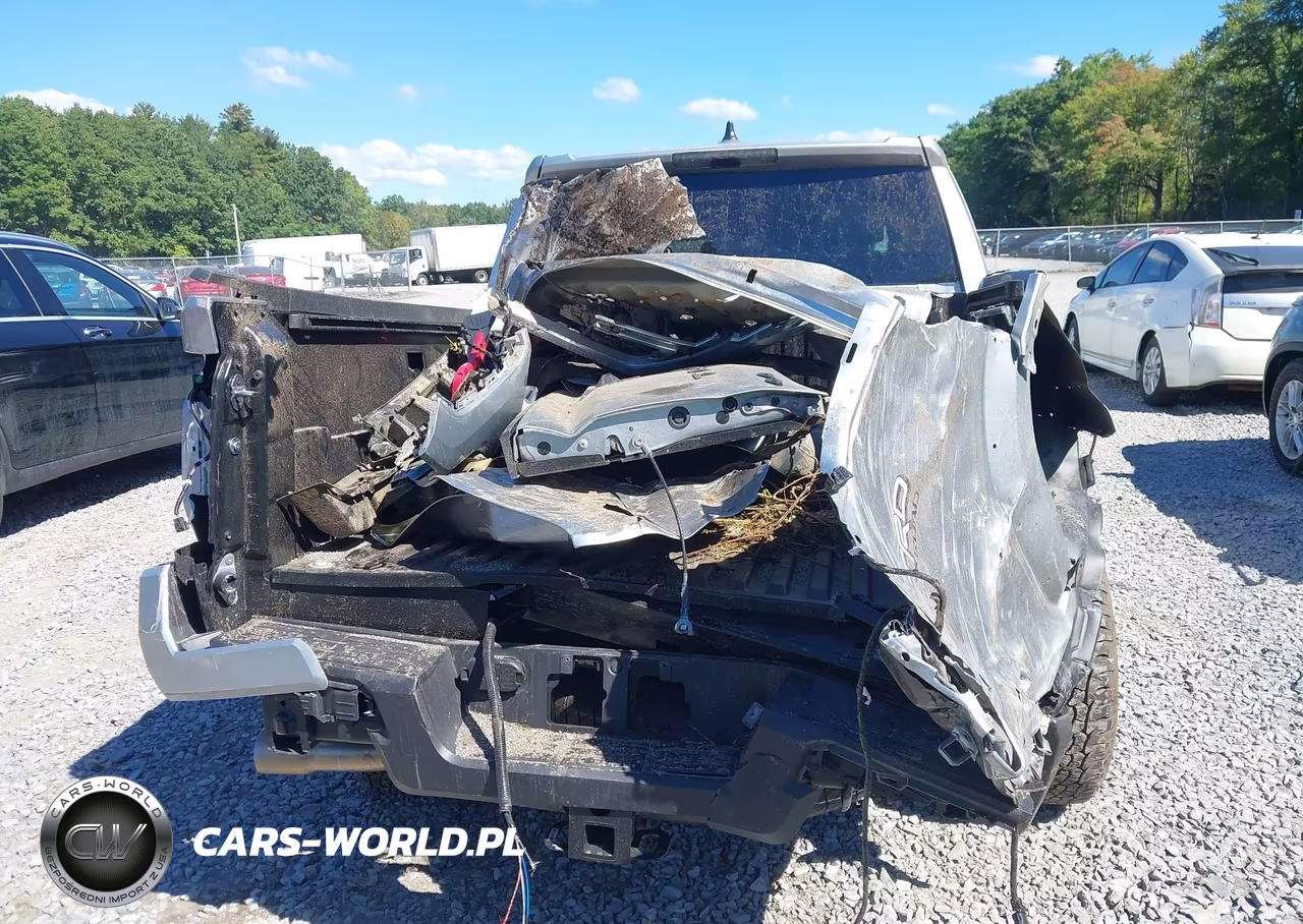 2025 Toyota Tacoma Trd Off Road VIN:3TMLB5JN7SM206799 - 16