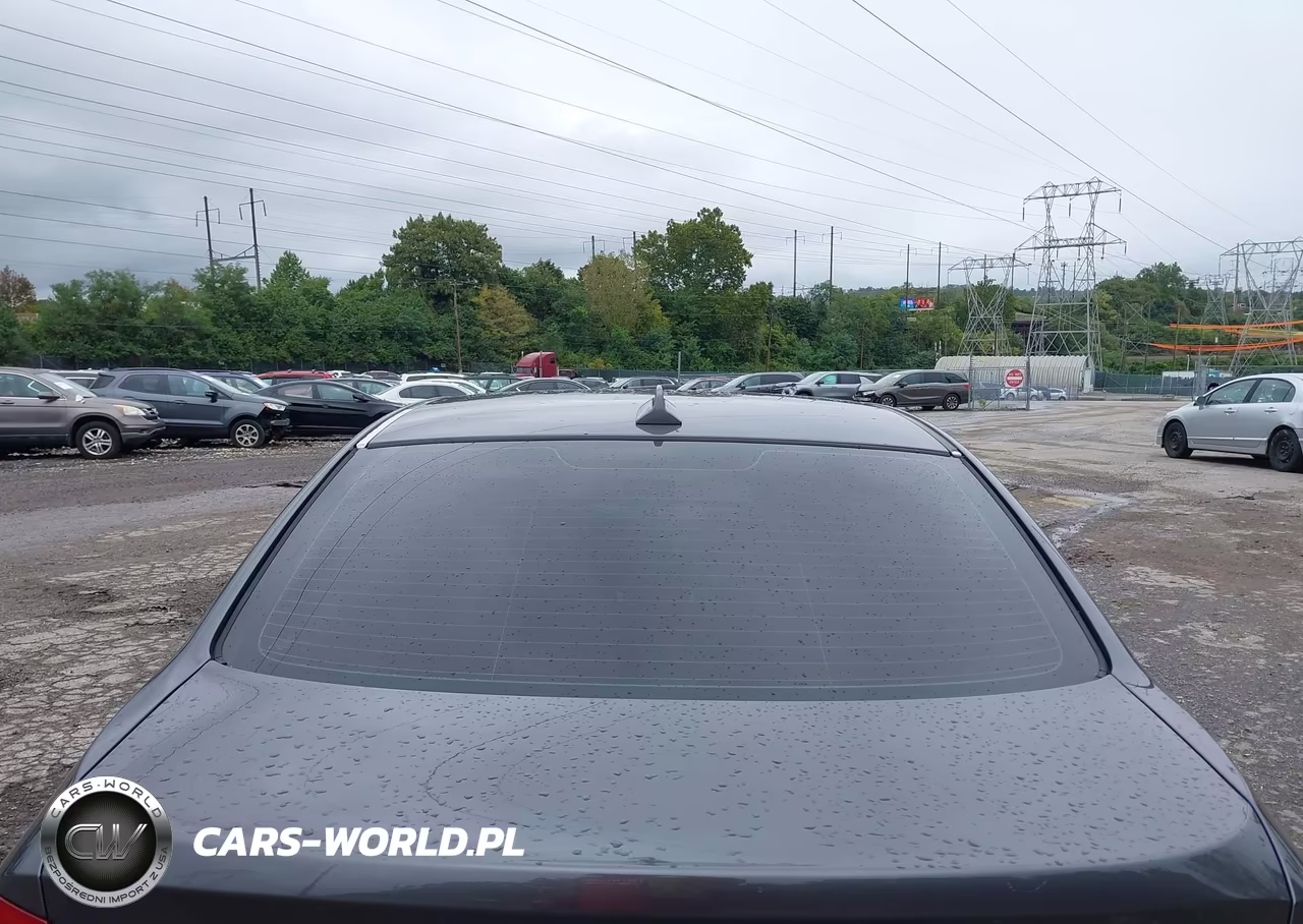2008 BMW 3 Series 328Xi VIN:WBAVC935X8K044593 - 17