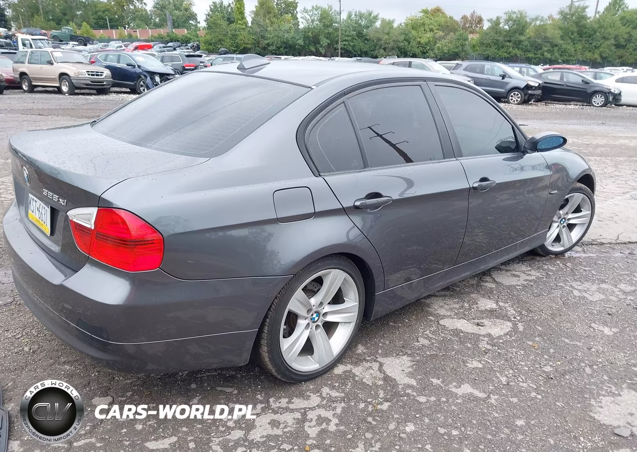 2008 BMW 3 Series 328Xi VIN:WBAVC935X8K044593 - 4