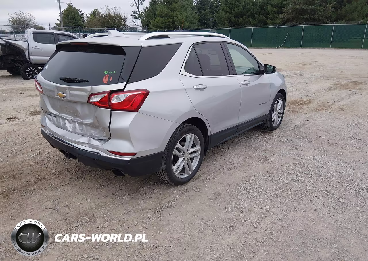 2019 Chevrolet Equinox Premier VIN:2GNAXPEXXK6250037 - 4