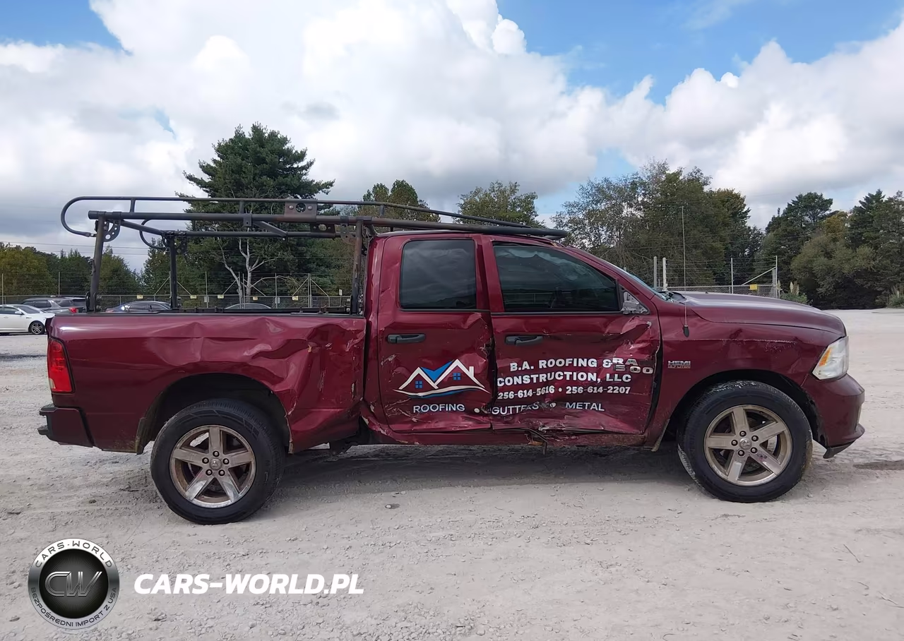 2018 Ram 1500 Express 4X4 6'4 Box VIN:1C6RR7FT4JS199347 - 13