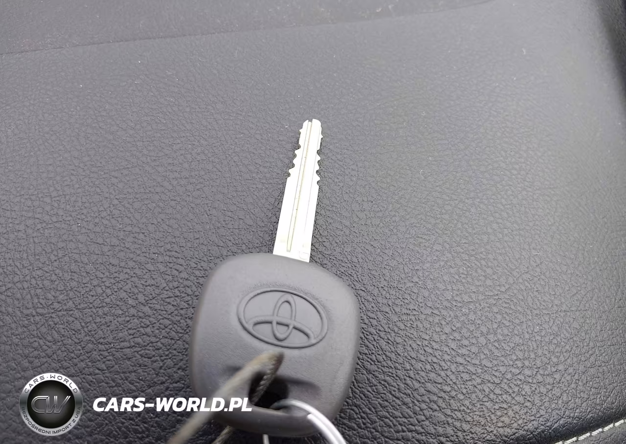 2014 Toyota Camry L VIN:4T1BF1FK4EU779257 - 11
