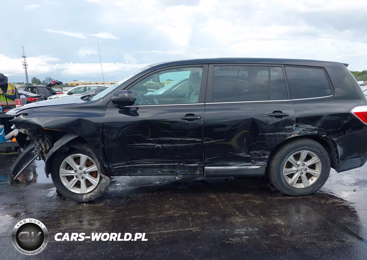2012 Toyota Highlander Base V6 VIN:5TDBK3EH5CS130070 - 6