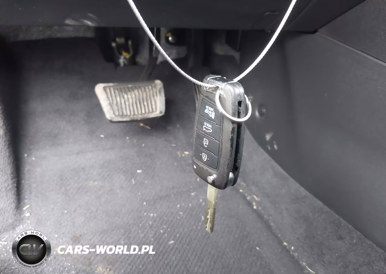 2020 Hyundai Complementos Decorativos Sel VIN:3KPC24A68LE122828 - 11