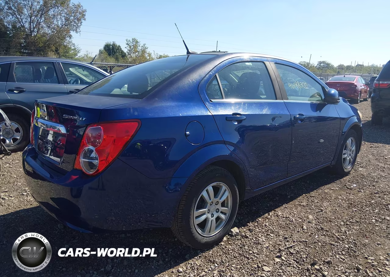 2013 Chevrolet Sonic Lt VIN:1G1JC5SH3D4220218 - 4