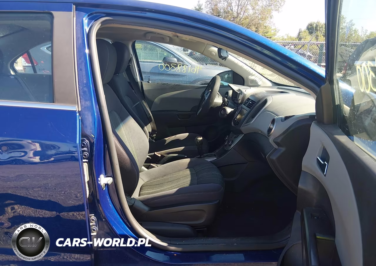 2013 Chevrolet Sonic Lt VIN:1G1JC5SH3D4220218 - 5