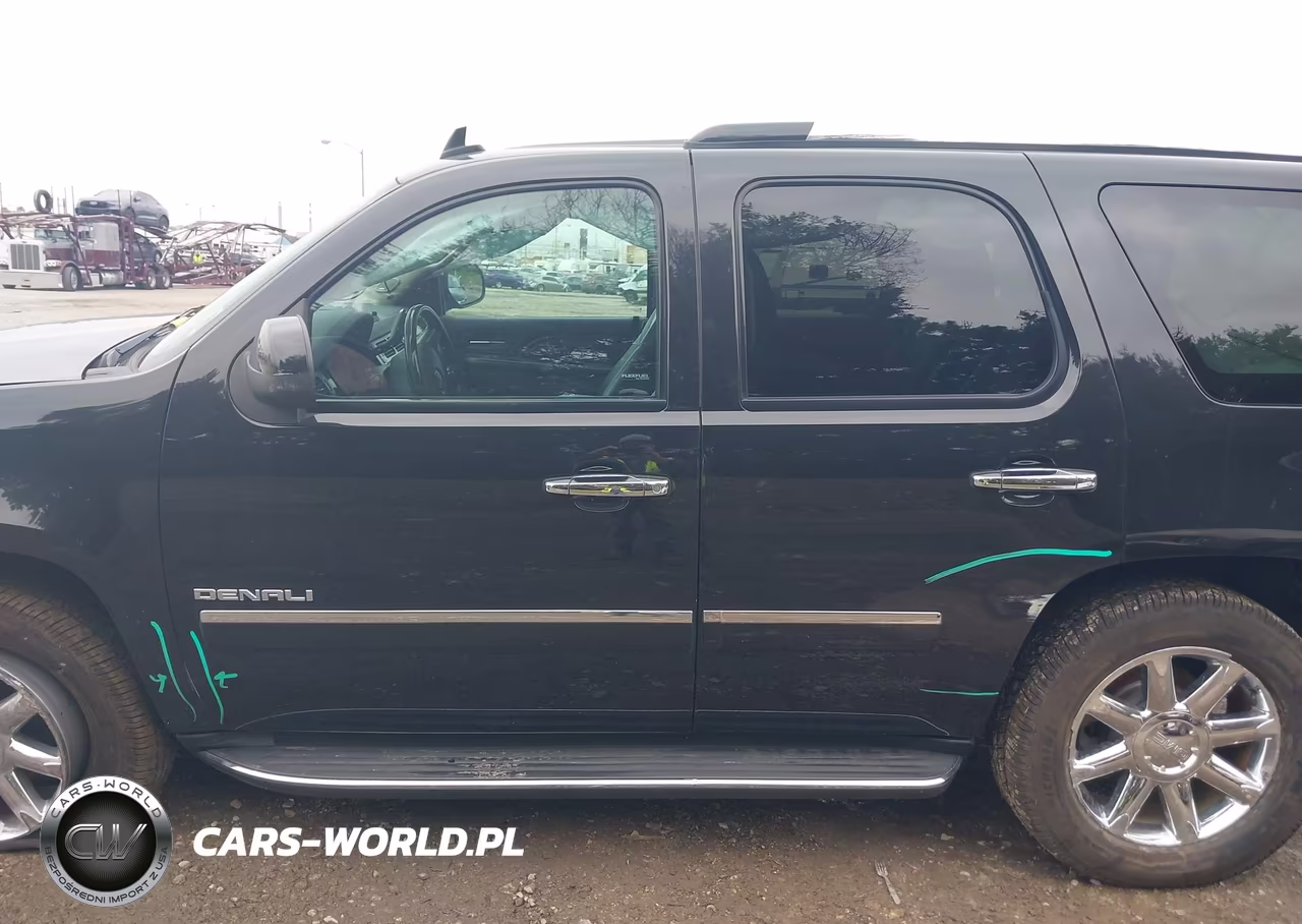 2013 GMC Yukon Denali VIN:1GKS2EEF4DR304810 - 14