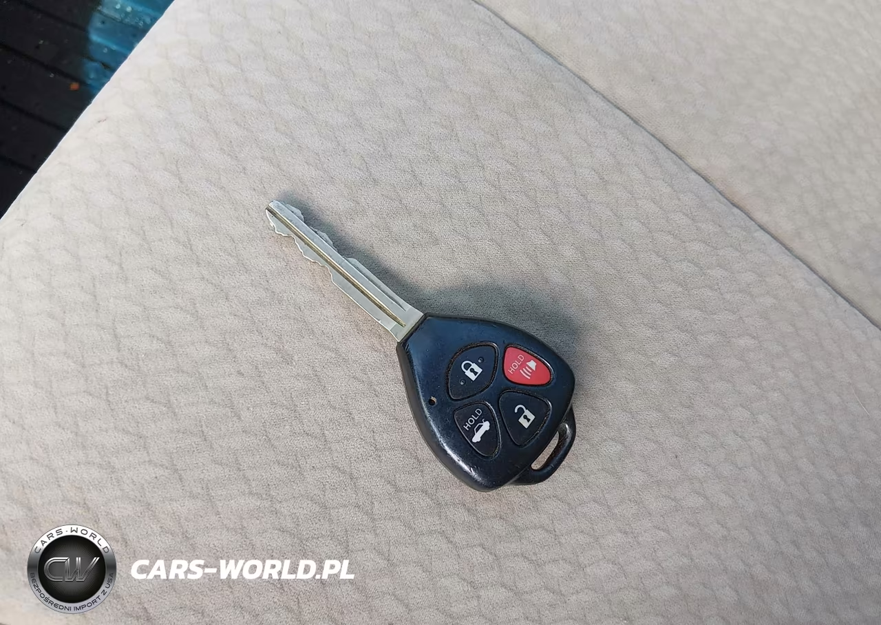 2011 Toyota Camry Le VIN:4T1BF3EKXBU179660 - 11