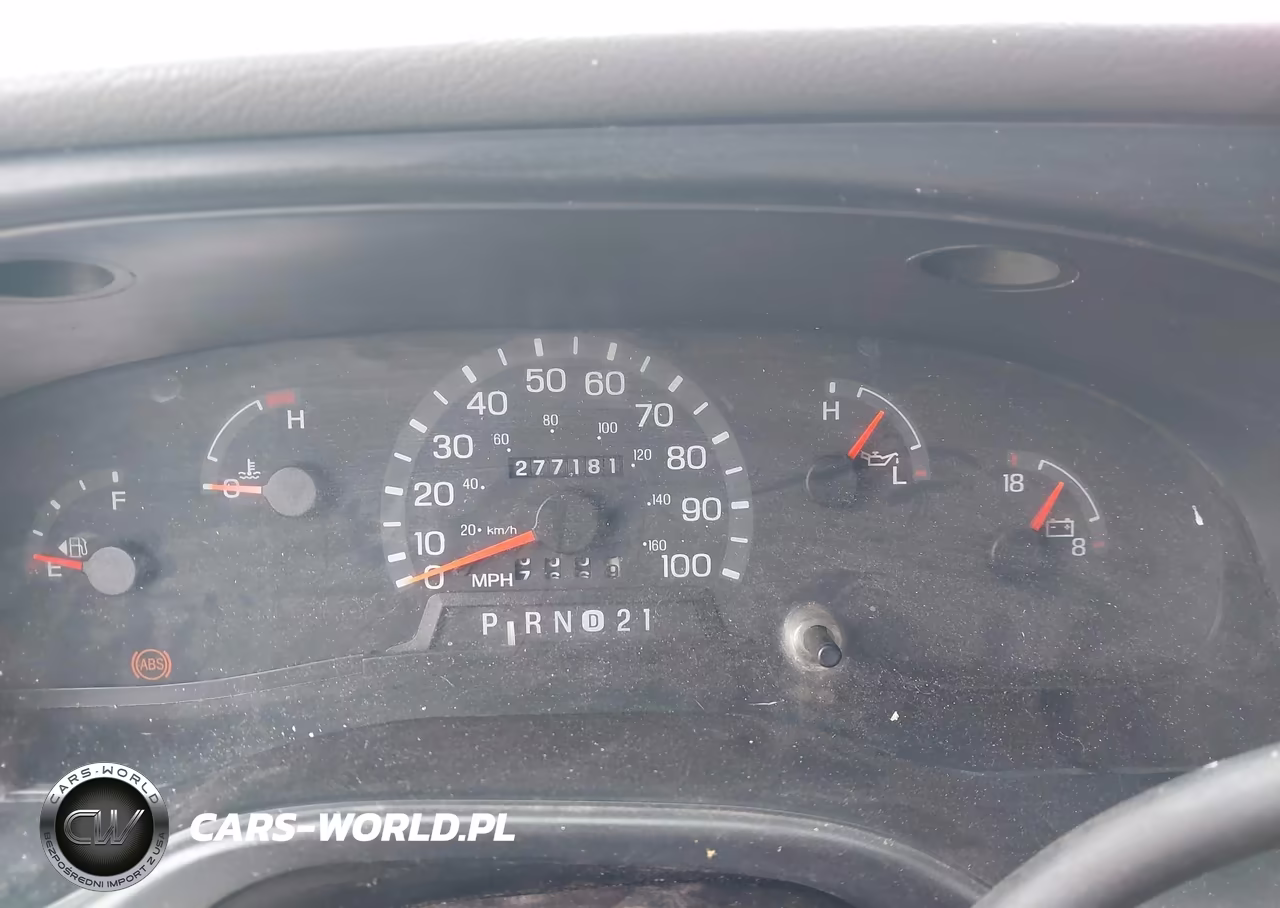 2001 Ford E-150 Commercial-Recreational VIN:1FTRE14201HA01047 - 7